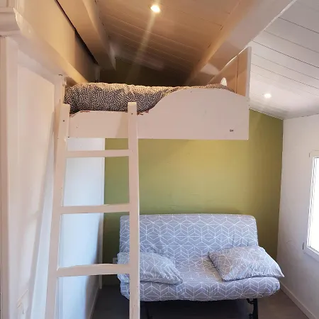 Apartment Studio Tout Equipe Avec Apercu Mer *